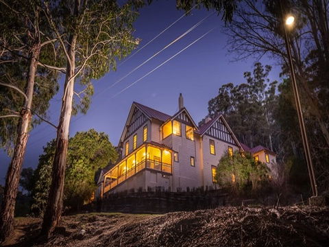 Yarrangobilly Caves House: Guest Rooms - New Castle Holiday 0