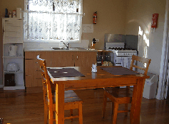 Yasuragi Cabins - New Castle Holiday 3