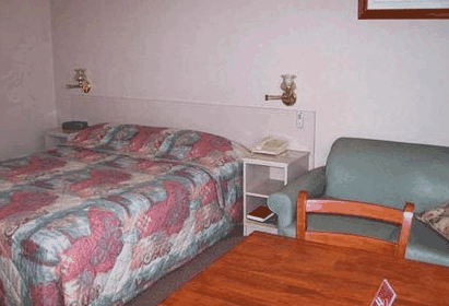 Comfort Inn Kansas City - New Castle Holiday 1