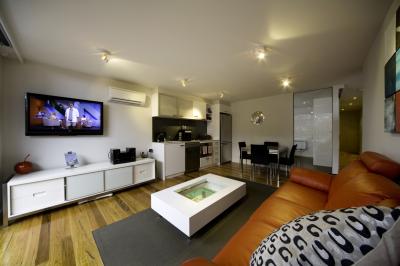 5 Knots Metung - New Castle Holiday 1