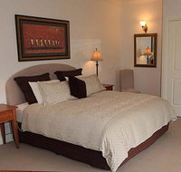 Delderfield Luxury B and B - New Castle Holiday