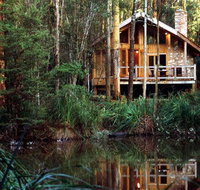 Woodlands Rainforest Retreat - New Castle Holiday