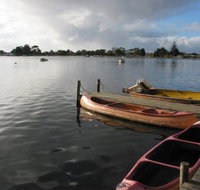 Deja Vu Lakes Entrance B and B - New Castle Holiday