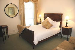 Montfort Manor - New Castle Holiday 1