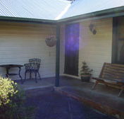 Queenscliff Seaside Cottages - New Castle Holiday