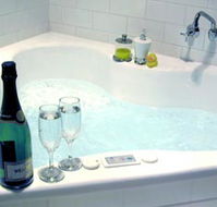 Clonmara Cottages - New Castle Holiday