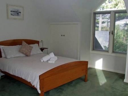 Johanssons Perch - New Castle Holiday 3