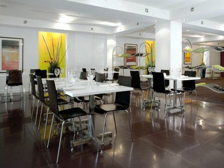 Vibe Hotel Carlton - New Castle Holiday 1