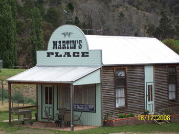 Snug As A Bug Motel - New Castle Holiday 3