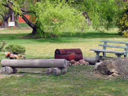 Omeo Caravan Park - New Castle Holiday 5