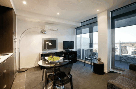 Punthill South Yarra Grand - New Castle Holiday