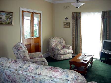 Airleigh - Rose Cottage - New Castle Holiday 1