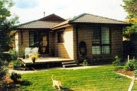 Glenmore Homestyle Accommodation - New Castle Holiday 0