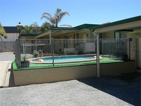 Mildura VIC New Castle Holiday