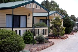 BIG4 Bendigo Ascot Holiday Park - New Castle Holiday 0