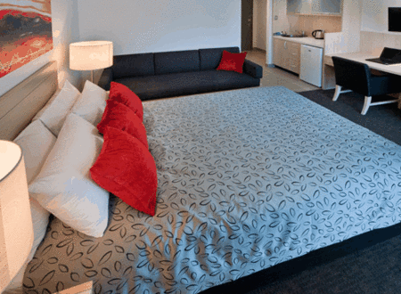 The Jephson Hotel - New Castle Holiday 3