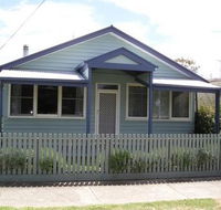 Cliffs Cottage - New Castle Holiday