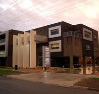 Bridges on Argyle Motel and Serviced Apartments - New Castle Holiday