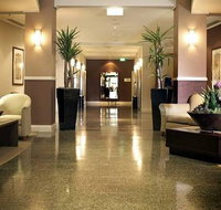 Mantra On Little Bourke - New Castle Holiday