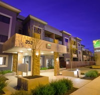 Quest Glen Waverley - New Castle Holiday