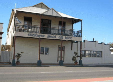 The Gascoyne Hotel - New Castle Holiday