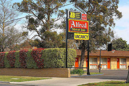 Alfredton VIC New Castle Holiday