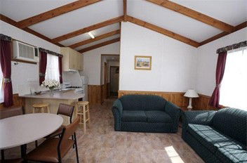BIG4 Ballarat Goldfields Holiday Park - New Castle Holiday 1