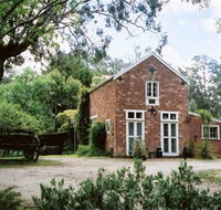 Claremont Coach House - New Castle Holiday
