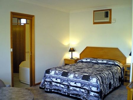 Best Westlander Sundowner Motel - New Castle Holiday 2