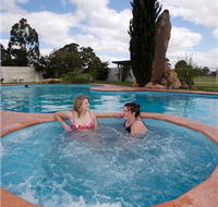 Wimmera Lakes Caravan Resort - New Castle Holiday