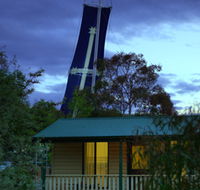 Eureka Stockade Caravan Park - New Castle Holiday
