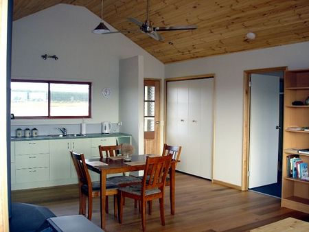 Frog Gully Cottages - New Castle Holiday 1