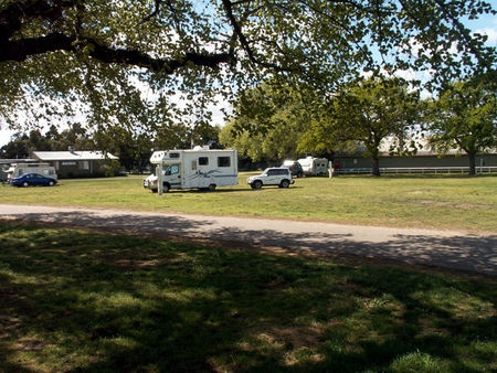 Sale Showground Caravan And Motorhome Park - New Castle Holiday 0