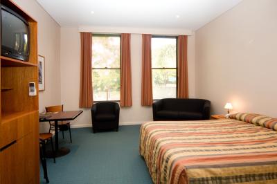 La Trobe At Beechworth - New Castle Holiday 5