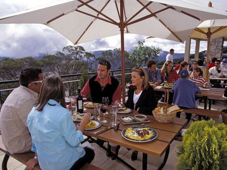 Grand Mercure Chalet Mt Buller - New Castle Holiday 1