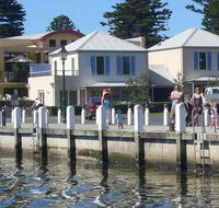Dockside Waterfront Indulgence - New Castle Holiday