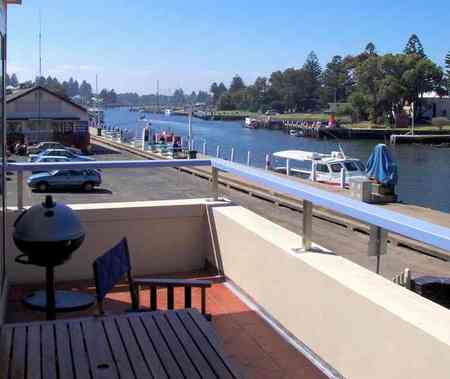 Dockside Waterfront Indulgence - New Castle Holiday 2