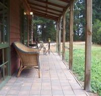 Maroo Cottages - New Castle Holiday