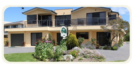 Moonlight Bay Bed And Breakfast - New Castle Holiday 0