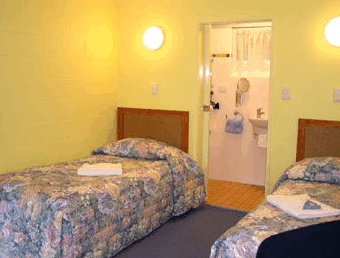 Tall Trees Motel - New Castle Holiday