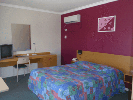 Kalgoorlie Overland Motel - New Castle Holiday
