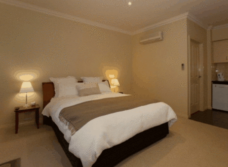 Port Boutique Accommodation - New Castle Holiday 5