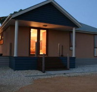 Aurora Cottages - New Castle Holiday