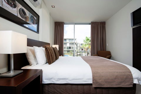 Wyndham Resort Torquay - New Castle Holiday 5