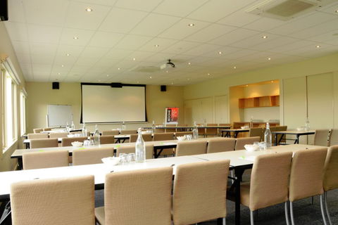 Ramada Resort Phillip Island - New Castle Holiday 8