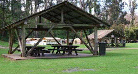 Glen Cromie Caravan Park - New Castle Holiday 3
