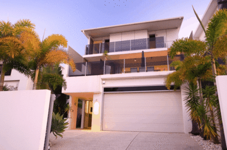 Alex Beach House - New Castle Holiday