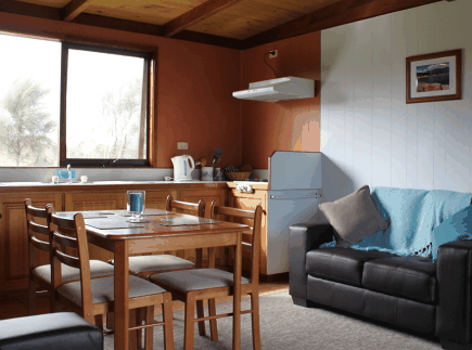 Flinders Island Cabin Park - New Castle Holiday