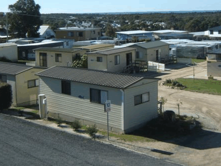 Hillcrest Tourist Park - New Castle Holiday 3