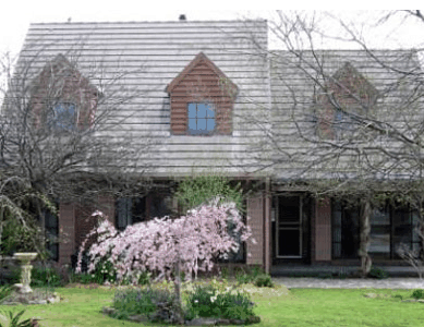 Mansfield House - New Castle Holiday